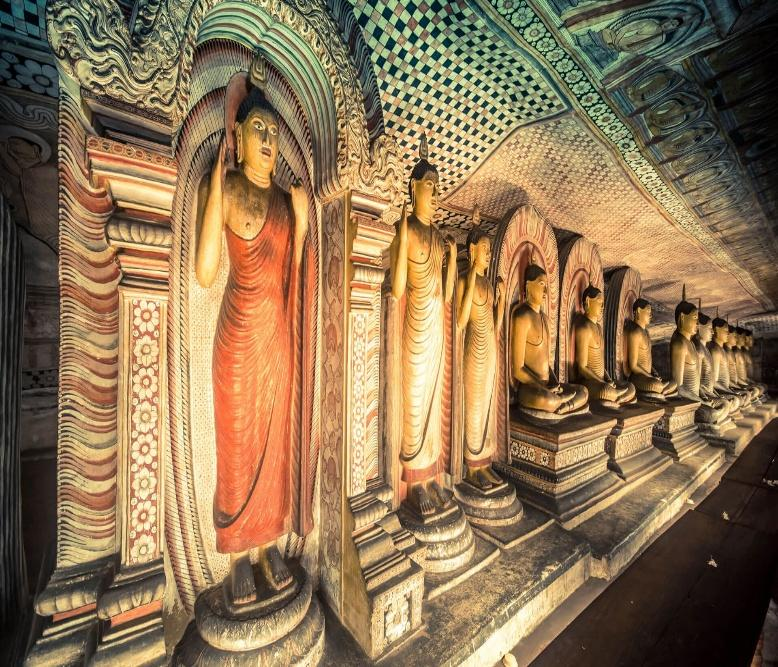 Kelaniya-Buddhist-Temple