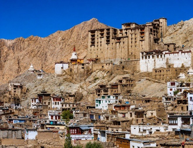 Best_Time_to_Visit_Shanti_Stupa_in_Ladakh